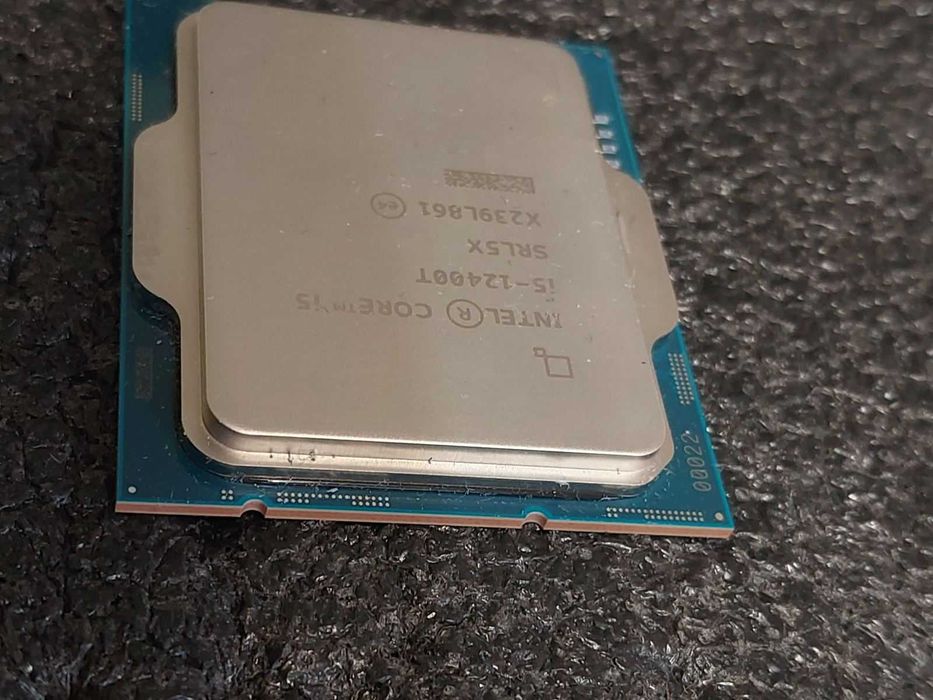 Intel Core i5 12400T, 6-ядрен, LGA 1700