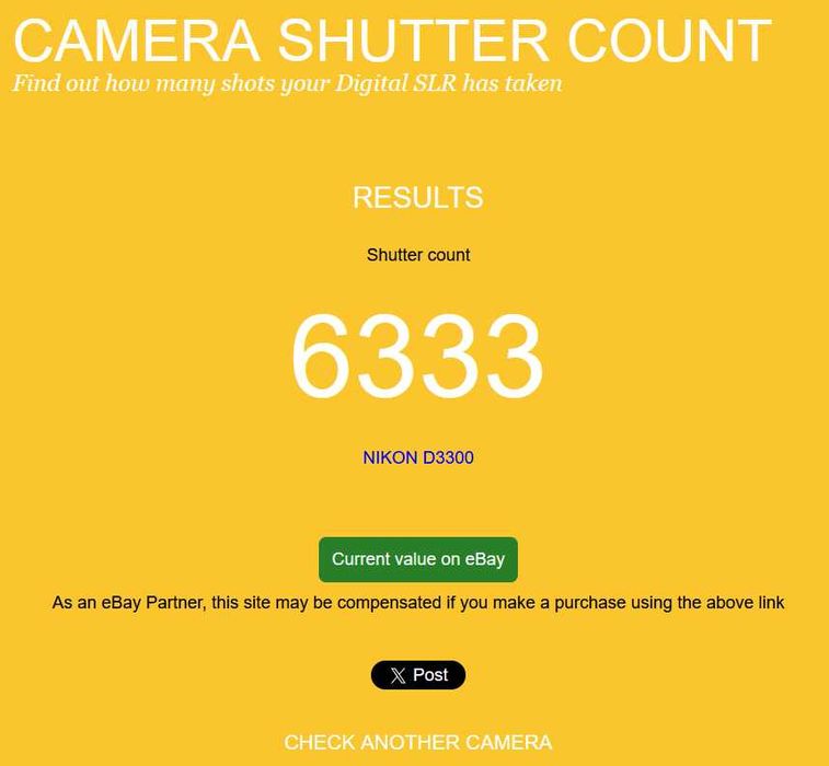 Nikon D3300 (6333 cadre) + 18-55mm + 2 baterii + card 32GB + geantă