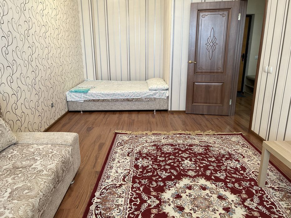 Посуточно, левый берег, Хан шатыр, медцентры