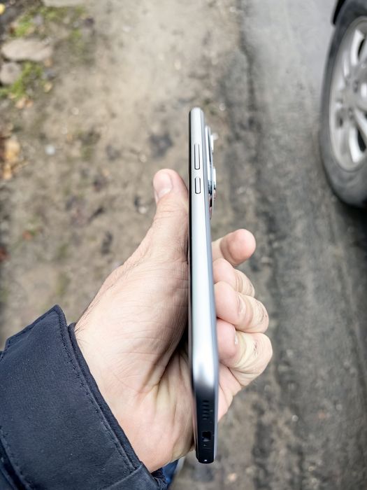 Honor 400pro 12/512 серый