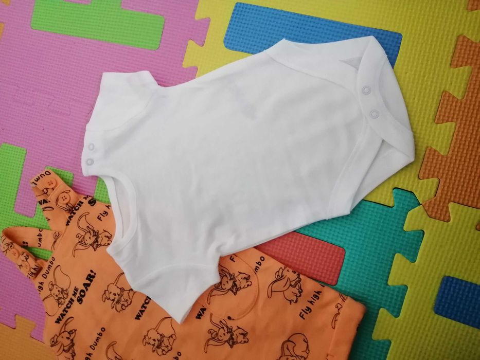 Ново бебешко боди с къс ръкав и гащеризон 0-3м. Комплект