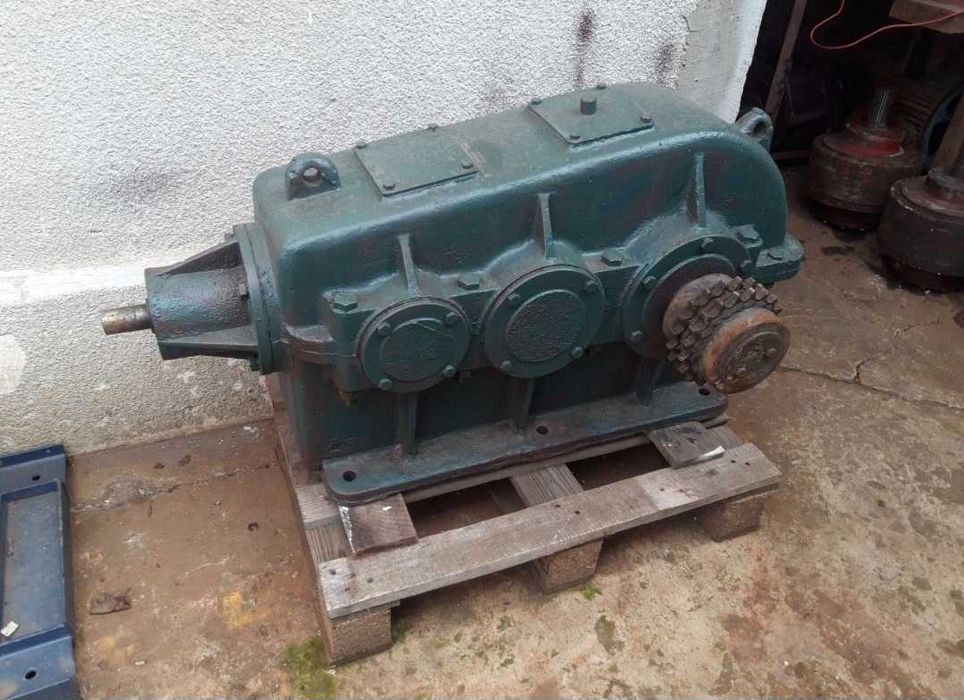 Reductor de turatie/ multiplicator