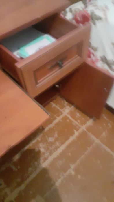 Стол письменный дерево