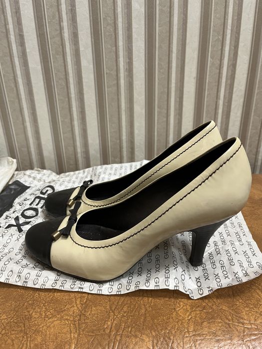 Продам кожанные туфли