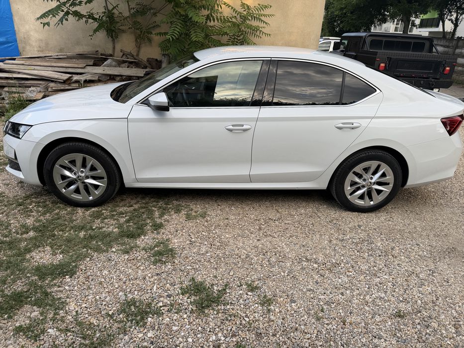 SKODA Octavia 2024 — imagine 4