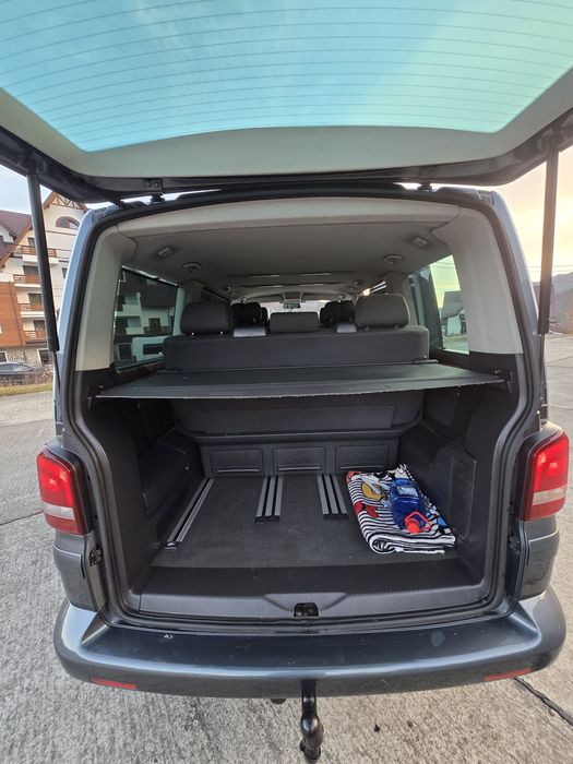 Vând Multivan 4×4 T5 volkswagen