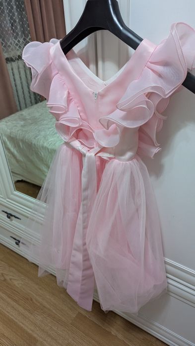 Нарядное платье для девочки