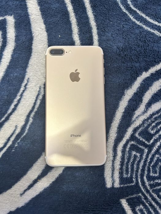 Vând iPhone 7 Plus 128gb
