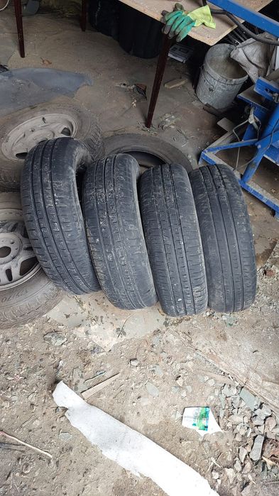 Продам летнюю шины 13