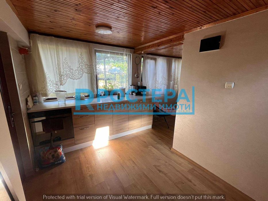 Продава се Къща в Търговище, Вилна зона - 75 кв.м за 1068 €/кв.м - Снимка #12