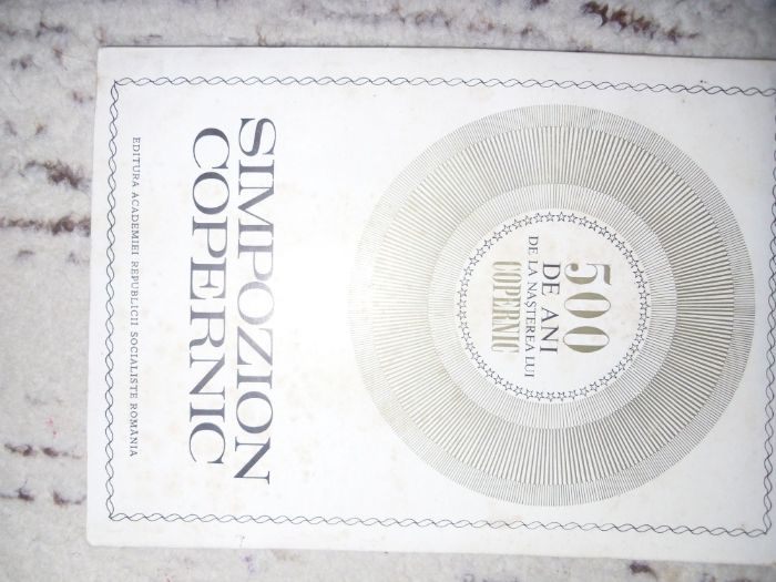 set 2 carti Nostradamus si Horoscop