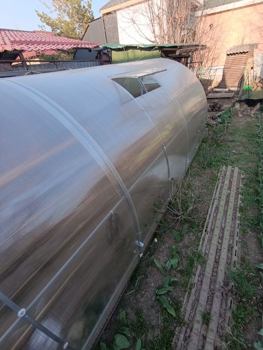 Форточка для теплицы