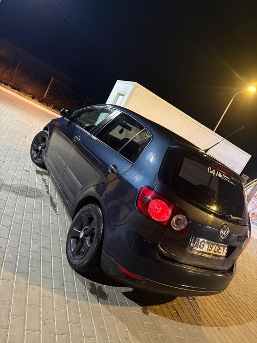 Vand sau schimb golf 5 plus