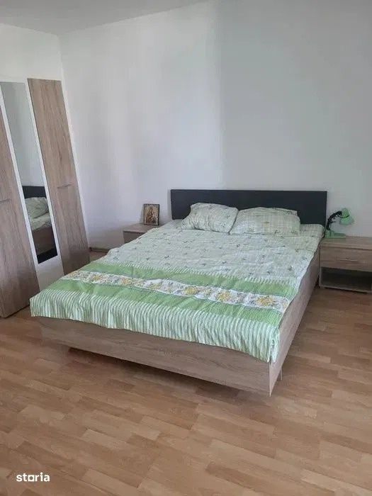 Închiriez garsonieră zona Piața Miniș -  Metrou Costin Georgian