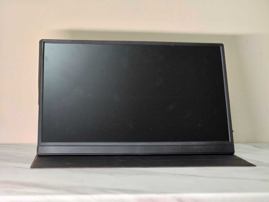15.6″ портативен дисплей | USB-C / HDMI