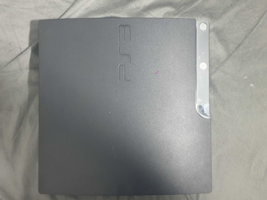 Sotiladi Televizor va Ps3 4 komplekt  2ta 50 li Mytech televizor