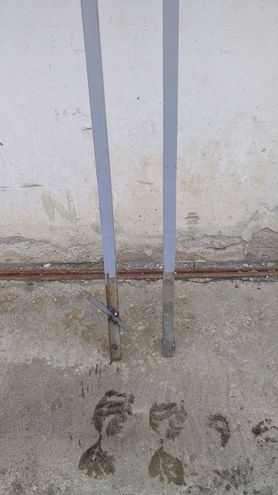 Vand stalpi pentru gard