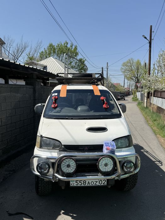 Автостекла на все модели Митсубиси