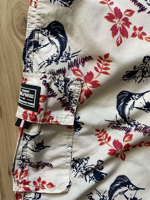 TOMMY HILFIGER / мъжки къс карго панталон М