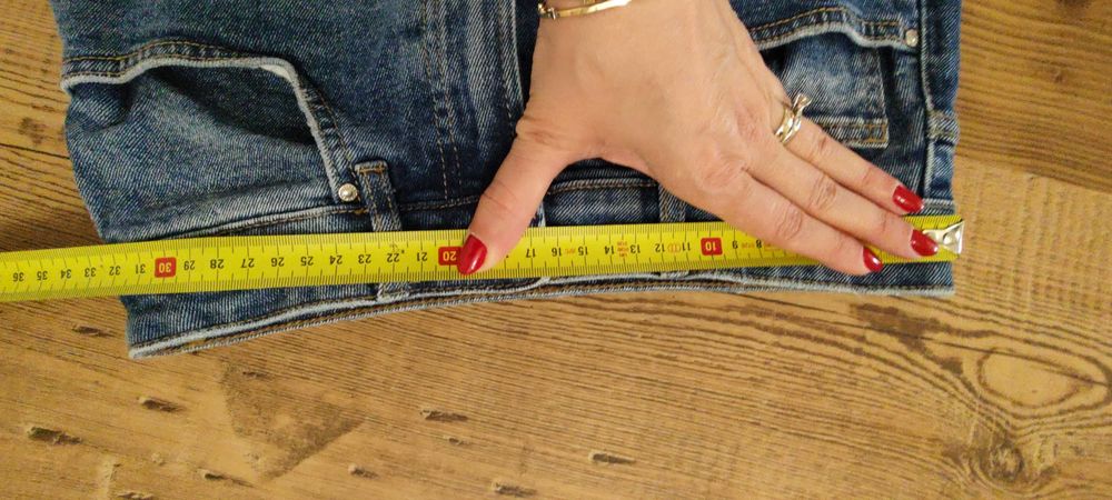 Fusta scurta denim masura 34
