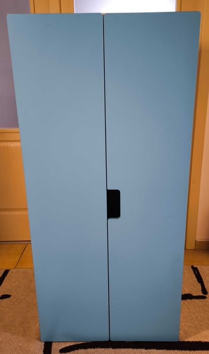 Детски гардероб Ikea син за момче със закачалки