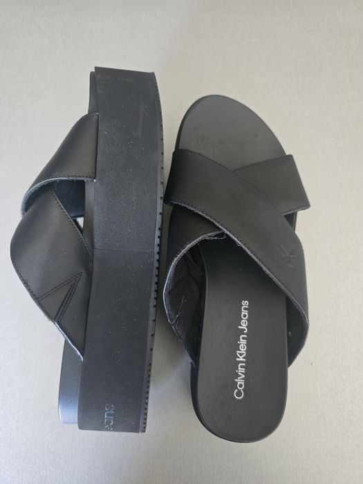 Чехли на платформа Calvin Klein