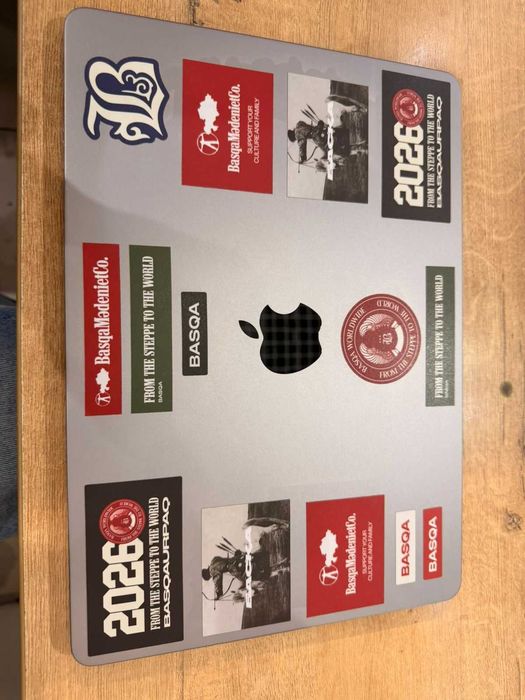 MacBook Air M2 Gray - хорошее состояние