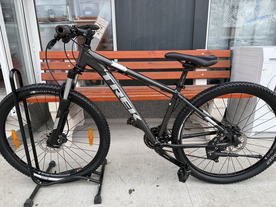 Планински велосипед Trek Marlin  6 размер: 27.5/M