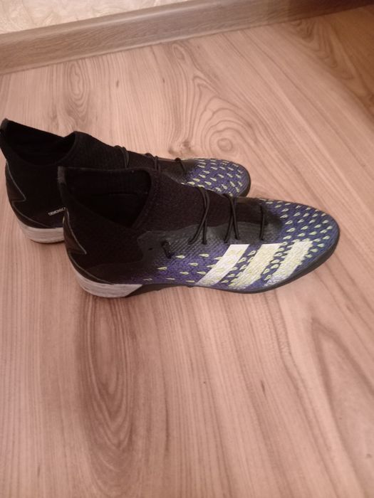 Сороконожки predator, nike