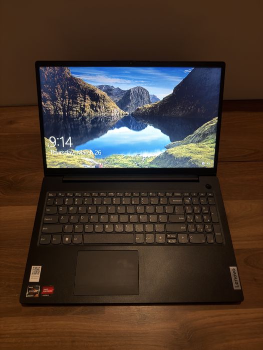 Vand Laptop Lenovo V15 G2