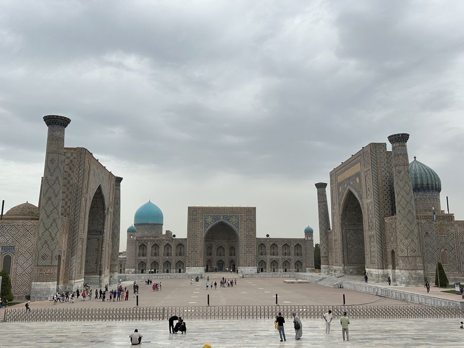 Гид по городам Самарканд, Бухара,Шахрисабз.Экскурсии в Таджикистане!!!