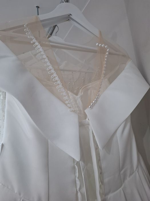 Richie de mireasa satin A line