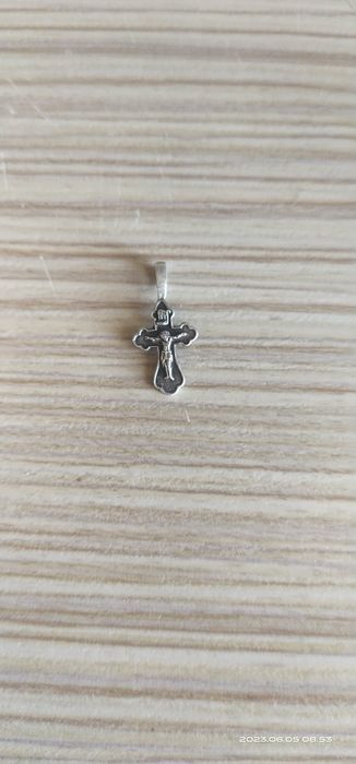 Продам серебро браслет и крестик