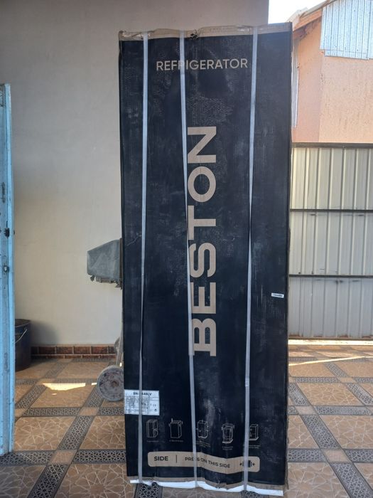 Холодильник сотилади янги