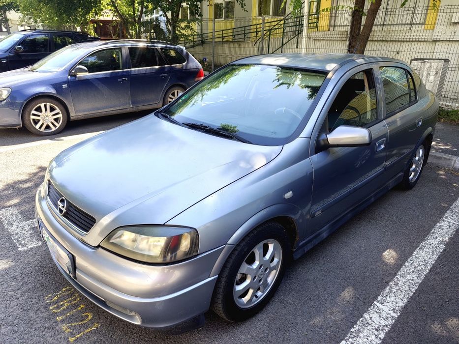 OPEL Astra 2004 — imagine 4