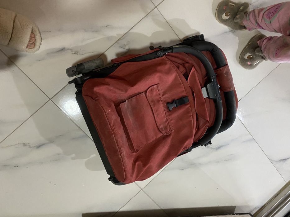 Коляска буу 15000 тенге