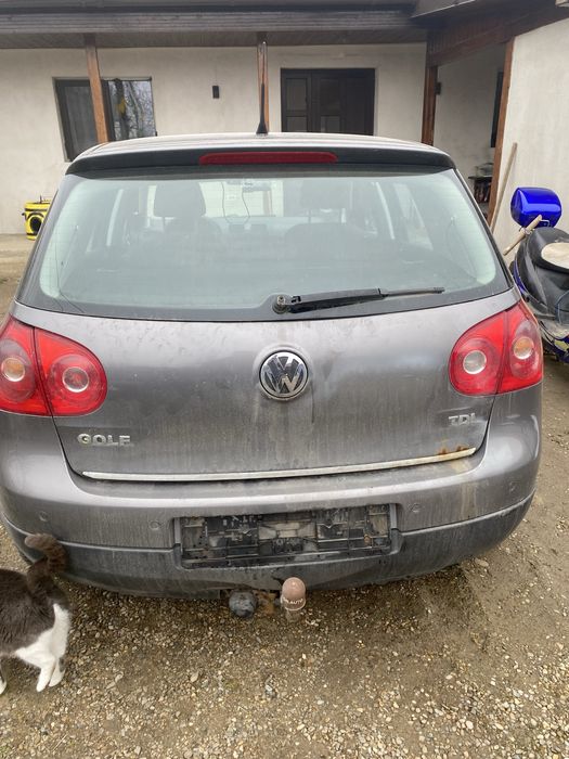 Dezmembrez golf 5 1.9 TDI BLS