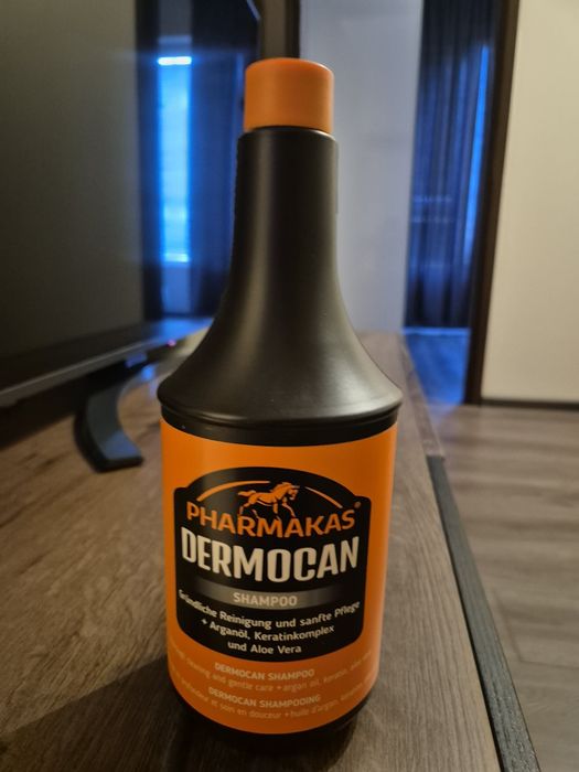 Конски шампоан Дермокан