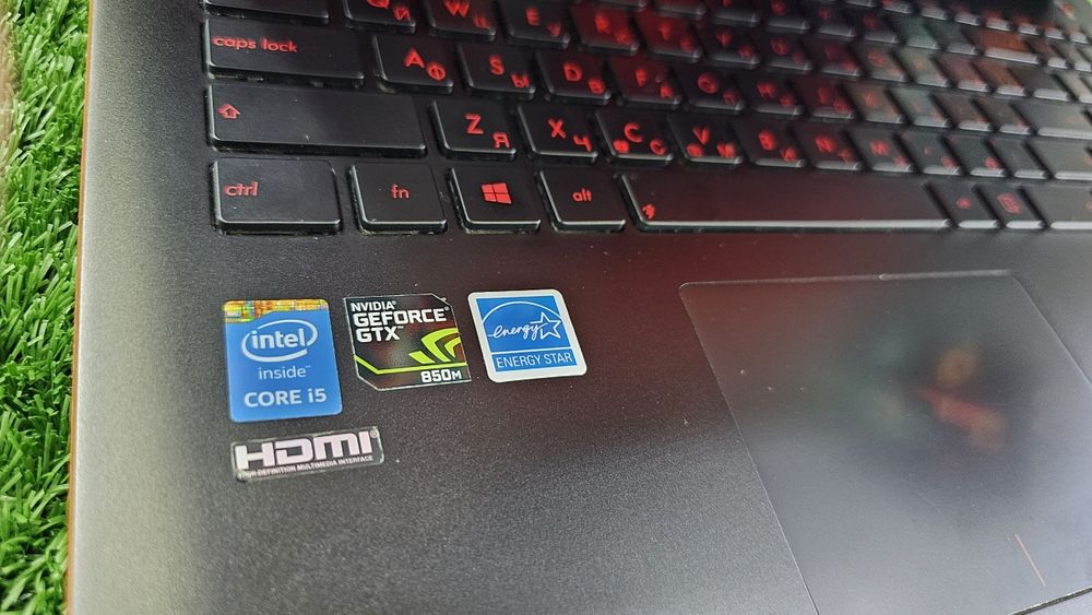 ASUS ROG Gaming  енгил игралар уйнайдиган и дизайн ун серёзный НОУТБУК