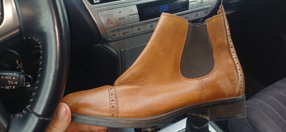 Продаю обувь кожаная