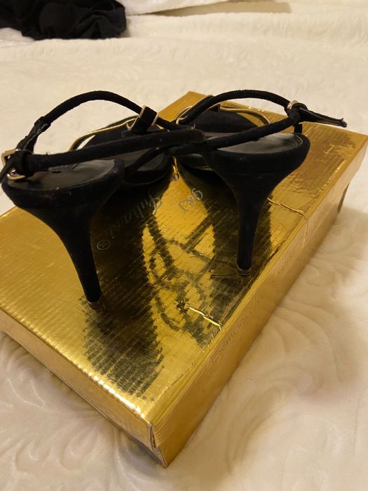 Официални сандали ZARA