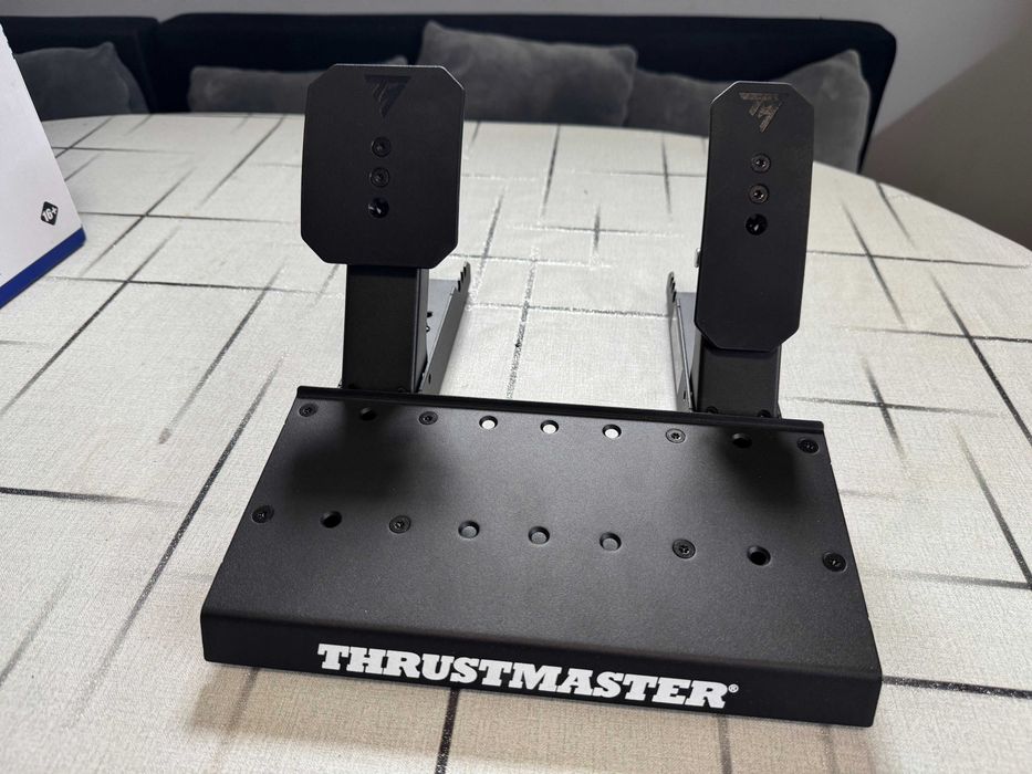 Волан с педали Thrustmaster - T598, с гаранция, черни, (PC/PS4/PS5)