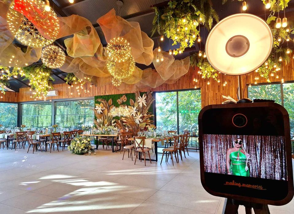 Cabina Foto , Fum greu, Video  360  & Cocktail Bar, Balonase cu Fum