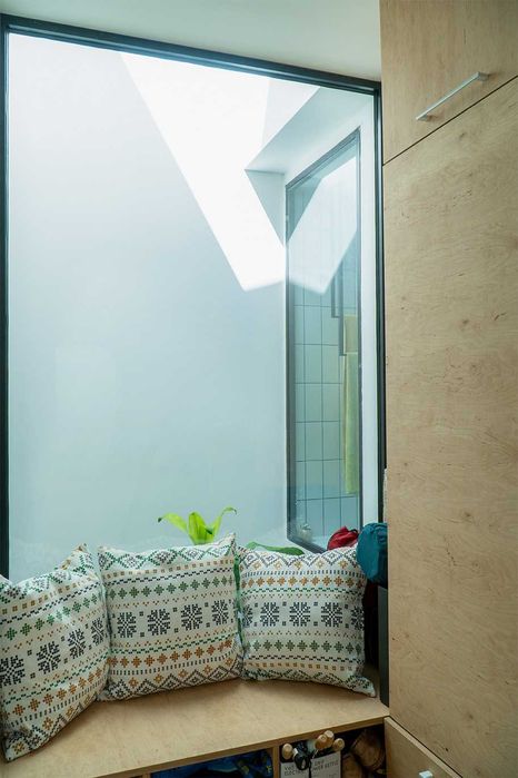 Дава се под наем Двустаен апартамент в София, Център - 70 кв.м за 997.05 € - Снимка #8