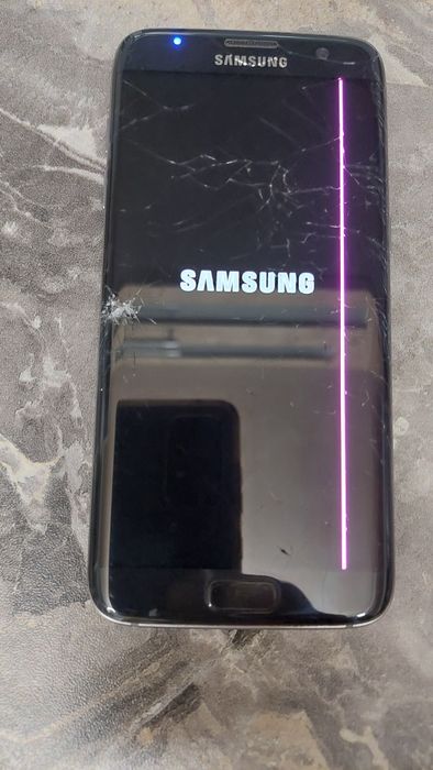 Vind Samsung S7 Edge ,Pentru piese.