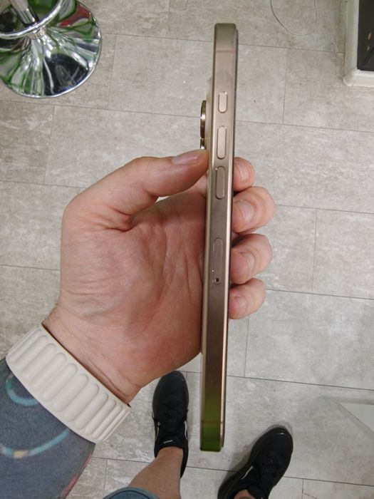 Iphone 16 pro max Desert 256GB