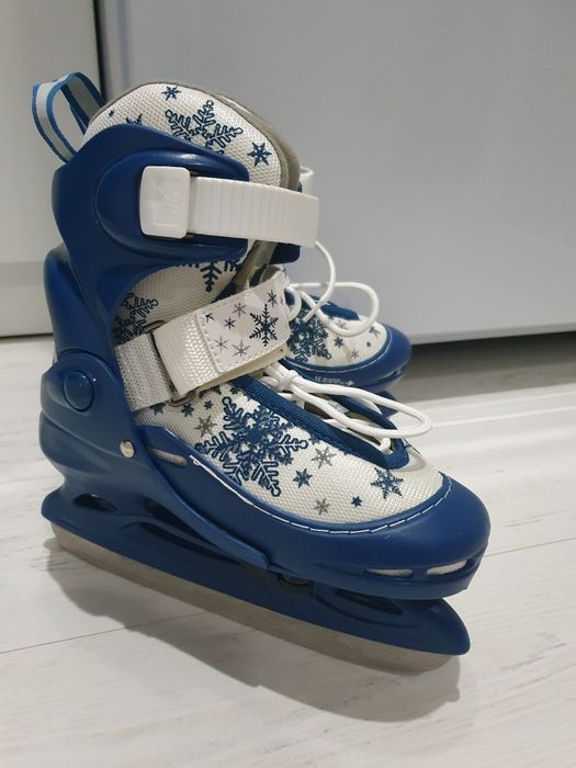 Продам детские коньки