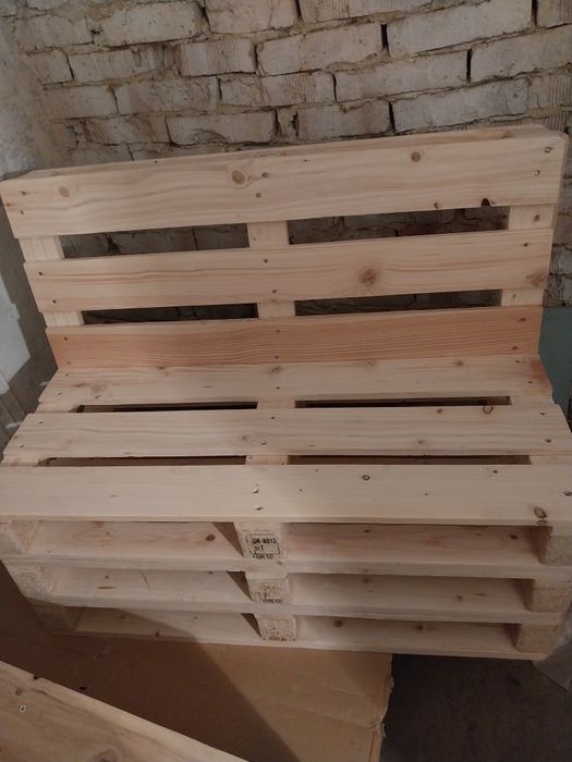 Пейки от чисто нови палети