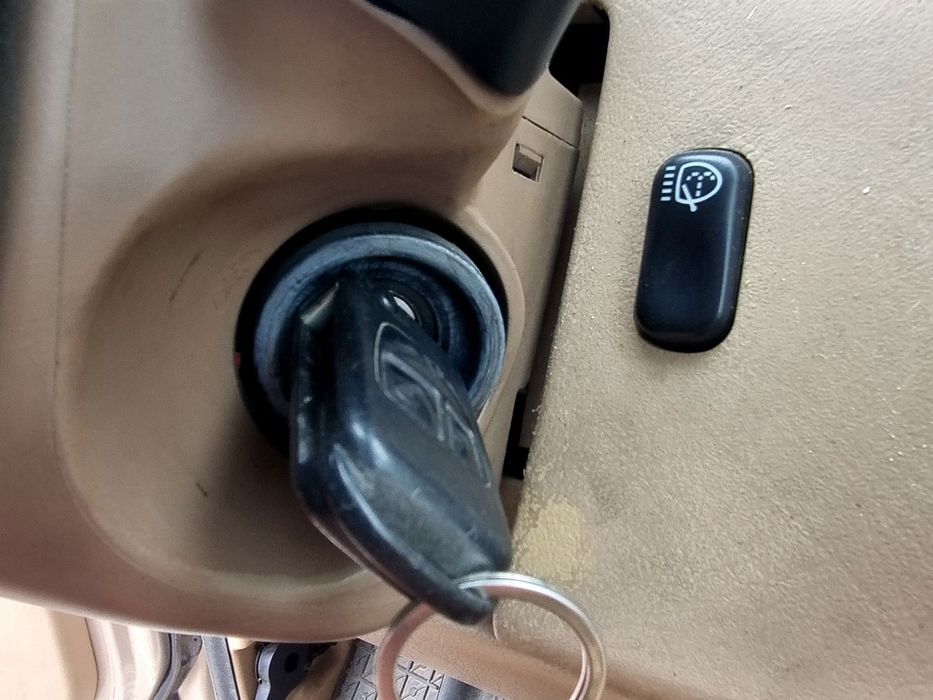 Contact cu cheie Mercedes Clasa ML (W163) [Fabr 1998-2005] 2.7 CDI 612