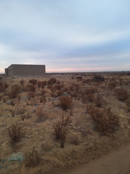 Пахтачи oфйда Зудлик билан ер участка сотилади 6 соток